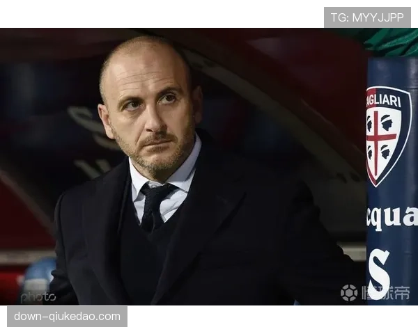 官方：狼堡与体育科学总监续约，肯定其在高强度训练中的贡献